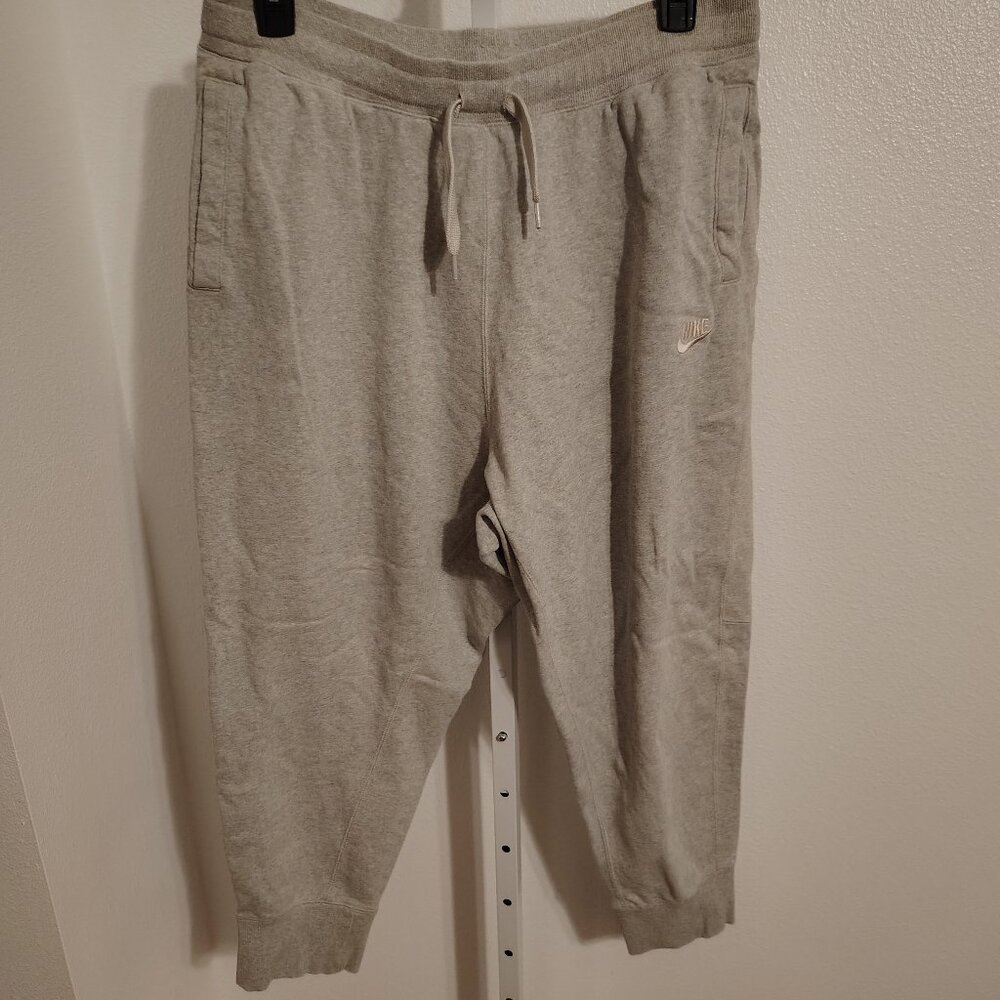 Nike Joggers Men's Gray Sportswear Classic Sweatpants Pants DA0019-050 Size XXL